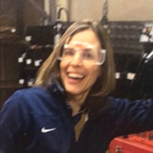 Meet your Posher, Denise